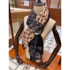 Louis Vuitton Scarf